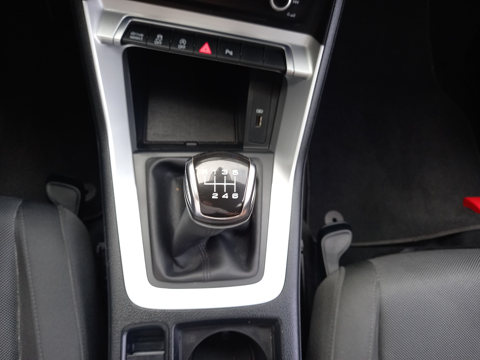 Q3 35 TFSI 150CH DESIGN 2020 occasion 34500 B&eacute;ziers