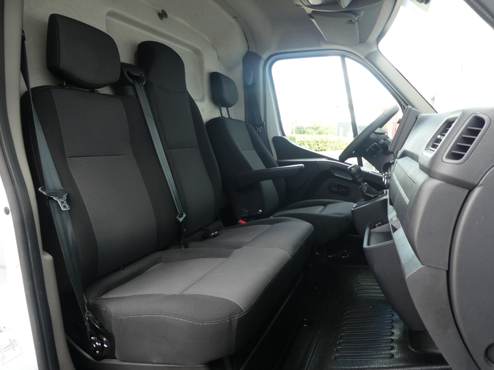 Master F3300 L1H2 2.3 BLUE DCI 135CH GRAND CONFORT EURO6E 2023 occasion 77100 Nanteuil-l&egrave;s-Meaux