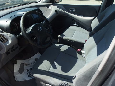 Almera Tino 2.2 DCI 112CH ACENTA 2004 occasion 10600 Savi&egrave;res