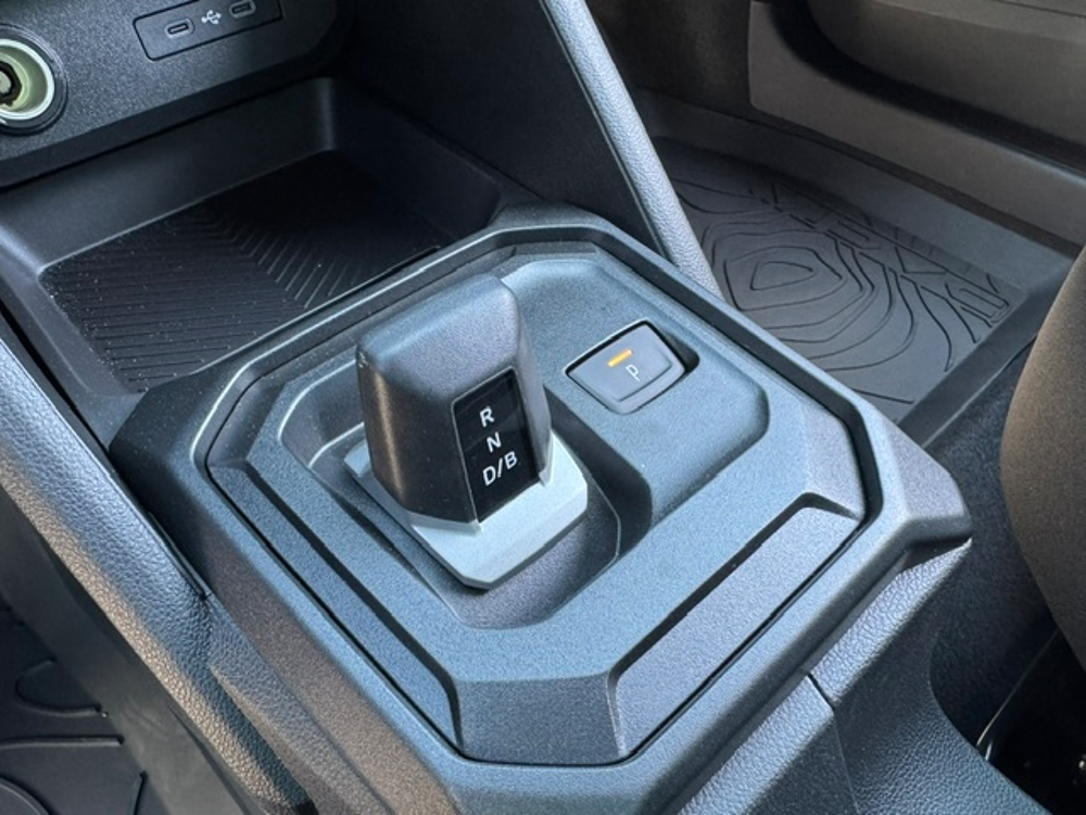 Duster 1.8 HYBRID 155CH EXTREME 4X2 + PACK PARKING 2026 occasion 16400 Puymoyen