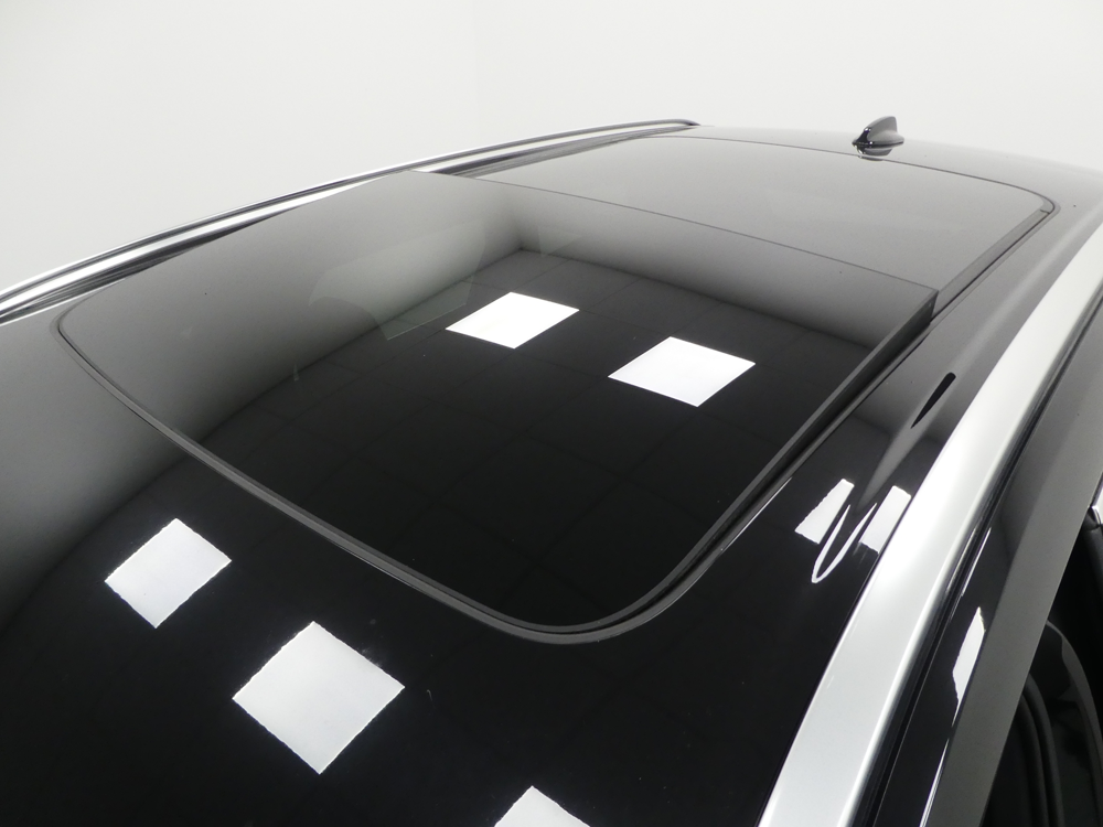 XC60 T8 TWIN ENGINE 303 + 87CH MOMENTUM GEARTRONIC 2019 occasion 77100 Nanteuil-l&egrave;s-Meaux