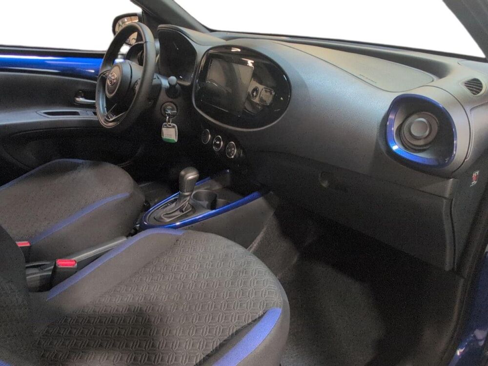 Aygo 1.0 VVT-i 72ch Design S-CVT MY24 2025 occasion 13400 Aubagne
