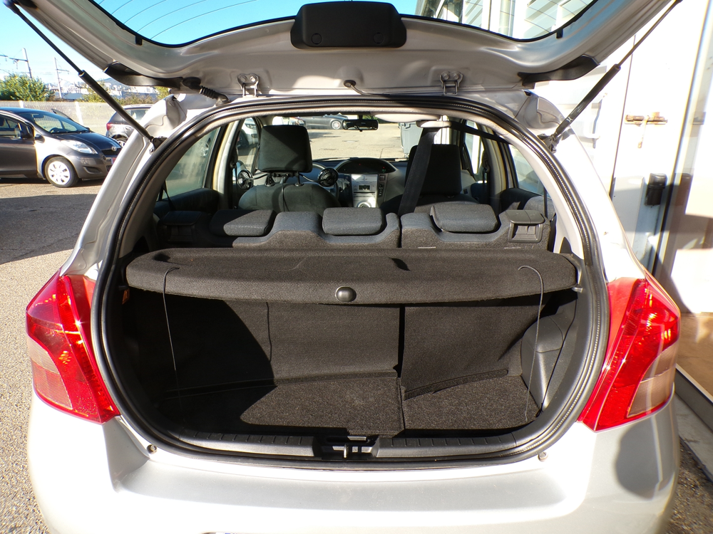 Yaris II 1.3 VVT-I 87CH LUNA 5P 2006 occasion 38150 Salaise-sur-Sanne