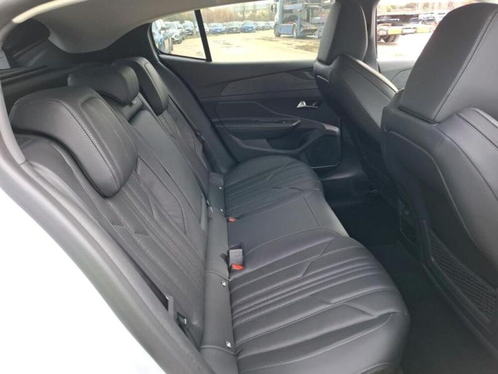 408 PHEV 180 Allure e-EAT8 + PACK CUIR AGR (13 kms) 2024 occasion 27300 Bernay