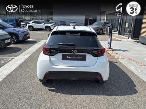 Yaris 116h Design 5p MY25 2026 occasion 26200 Mont&eacute;limar