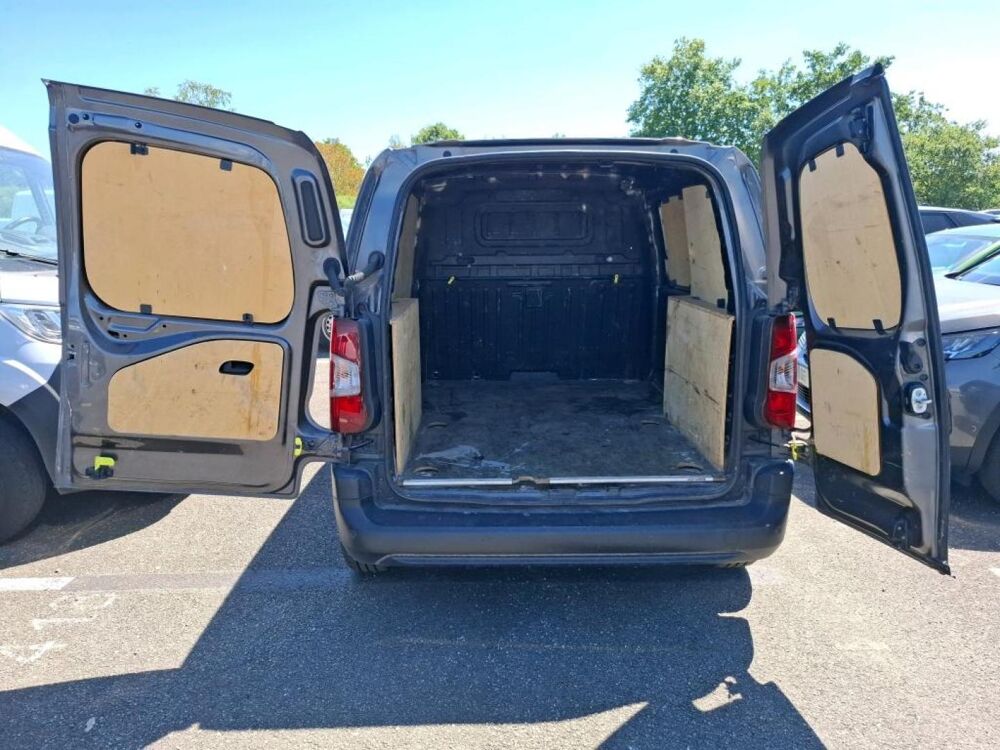 Berlingo M 650kg BlueHDi 130 S&S Club EAT8 / TVA RECUP 2021 occasion 27000 &Eacute;vreux