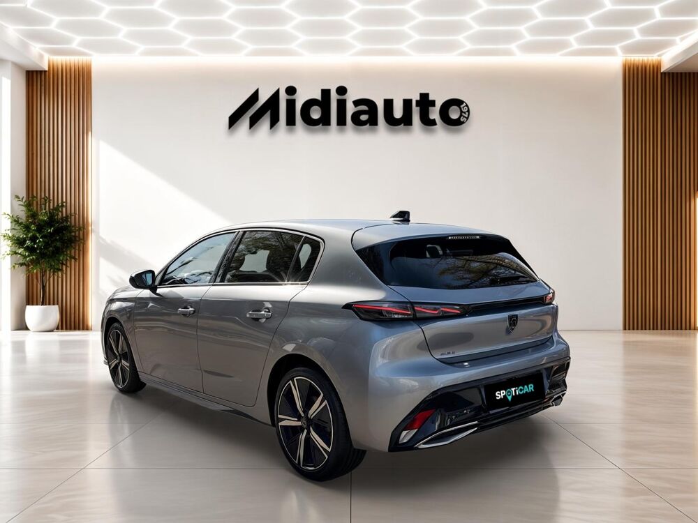 308 1.2 Hybrid 145ch GT e-DCS6 2025 occasion 28500 Vernouillet