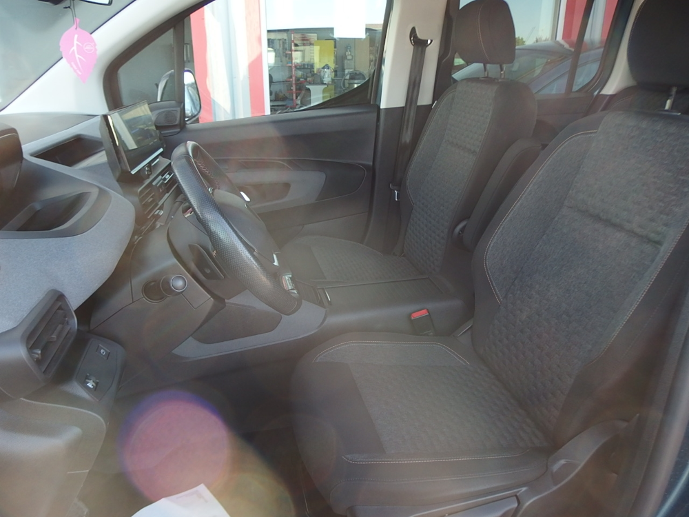 Rifter TAILLE M - 1.5 BLUEHDI 130CH S&S GT EAT8 5 PLACES 2024 occasion 10600 Savi&egrave;res