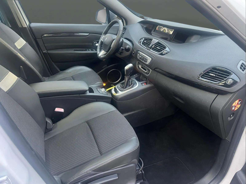 Sc&eacute;nic III 1.5 DCI 110CH FAP BOSE EDC 2012 occasion 93500 Pantin