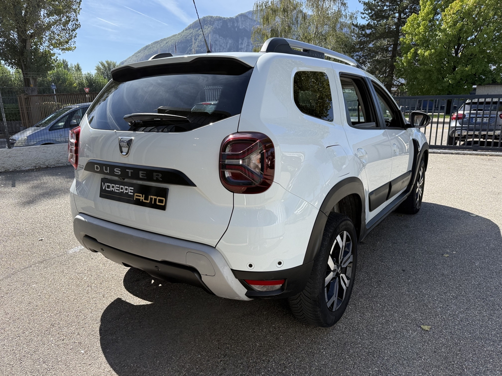 Duster 1.5 BLUE DCI 115CH PRESTIGE + 4X2 / 1 ERE MAIN / 2021 occasion 38340 Voreppe