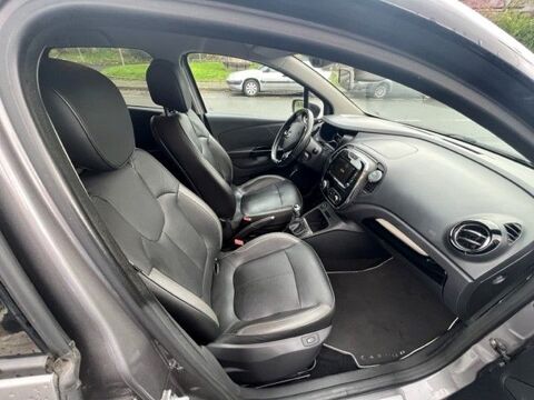 Captur 1.5 DCI 90CH PURE EDC ECO&sup2; 2015 occasion 22100 Dinan