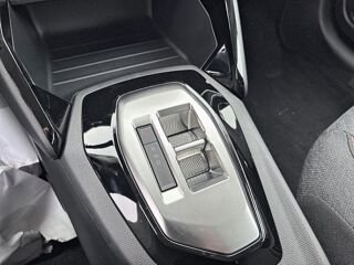 208 1.2 Hybrid 110ch Edition e-DCS6 2026 occasion 27400 Louviers