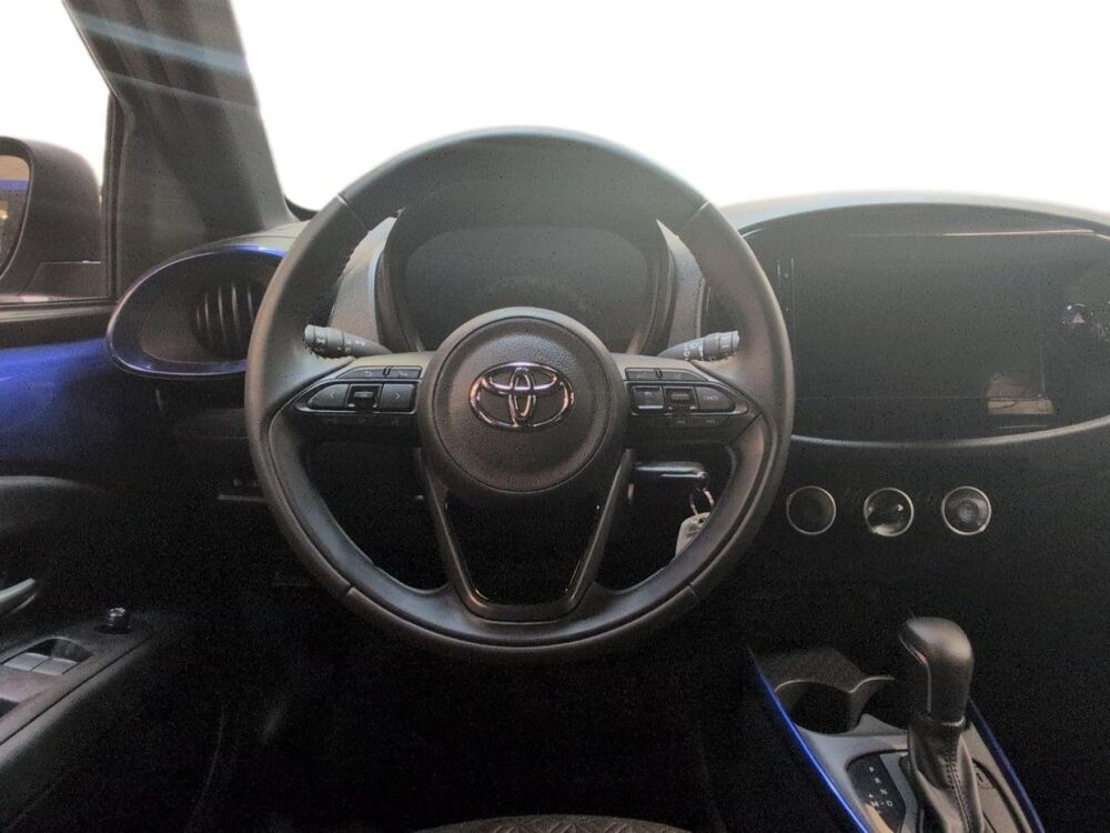 Aygo 1.0 VVT-i 72ch Design S-CVT MY24 2025 occasion 13400 Aubagne