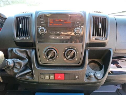 Boxer 333 L1H1 2.2 BlueHDi S&S 120ch Pro 2020 occasion 27400 Louviers