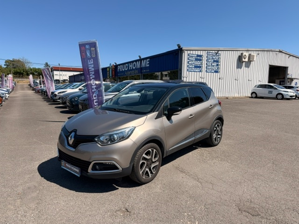 Captur 0.9 TCE 90CH S&S ENERGY INTENS 2015 occasion 16400 Puymoyen