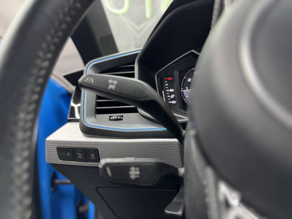 A1 40 TFSI 200CH S LINE S TRONIC 6 TVA RECUPERABLE 1 ERE MAIN 2019 occasion 57185 CLOUANGE