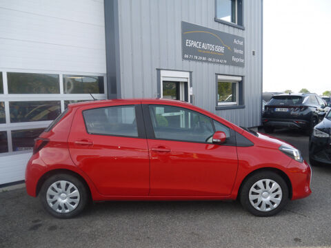 Yaris 100 VVT-I FRANCE 5P / DISTRIBUTION A CHAINE 2015 occasion 38260 La C&ocirc;te-Saint-Andr&eacute;