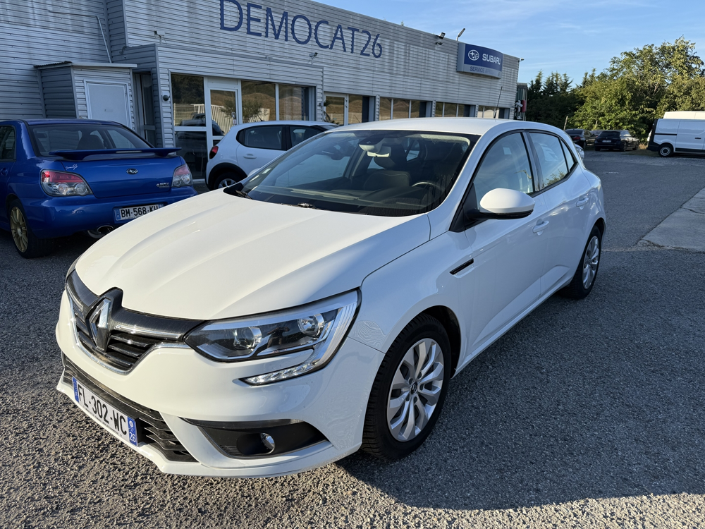 Megane IV 1.5 BLUE DCI 115CH BUSINESS 2019 occasion 26740 Les Tourrettes