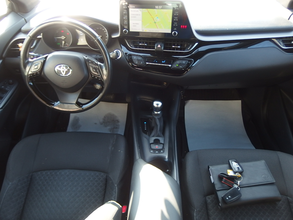 C-HR 122H DISTINCTIVE 2WD E-CVT MY20 2021 occasion 10600 Savi&egrave;res