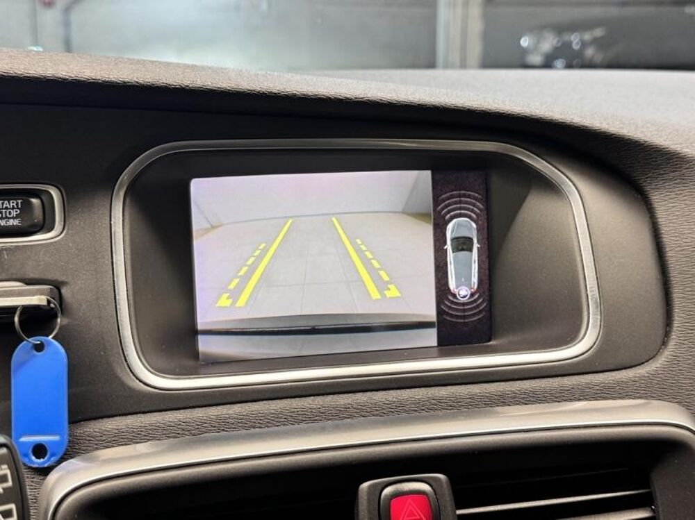 V40 D2 AdBlue 120ch Signature Edition Geartronic 2019 occasion 91200 Athis-Mons