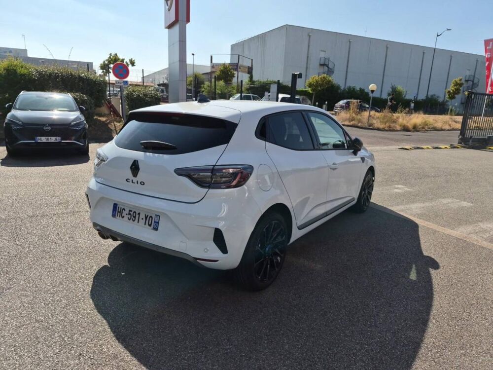 Clio 1.0 TCe 90ch esprit Alpine - 24 2025 occasion 78200 Buchelay