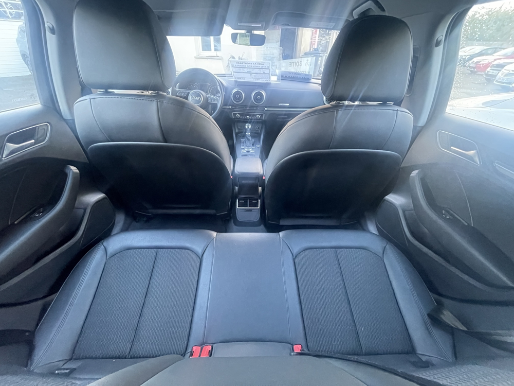 A3 35 TFSI 150CH COD DESIGN S TRONIC 7 2018 occasion 61000 Alen&ccedil;on