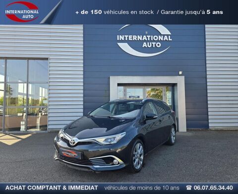 Toyota Auris 112 D-4D LOUNGE 2016 occasion Auneau 28700