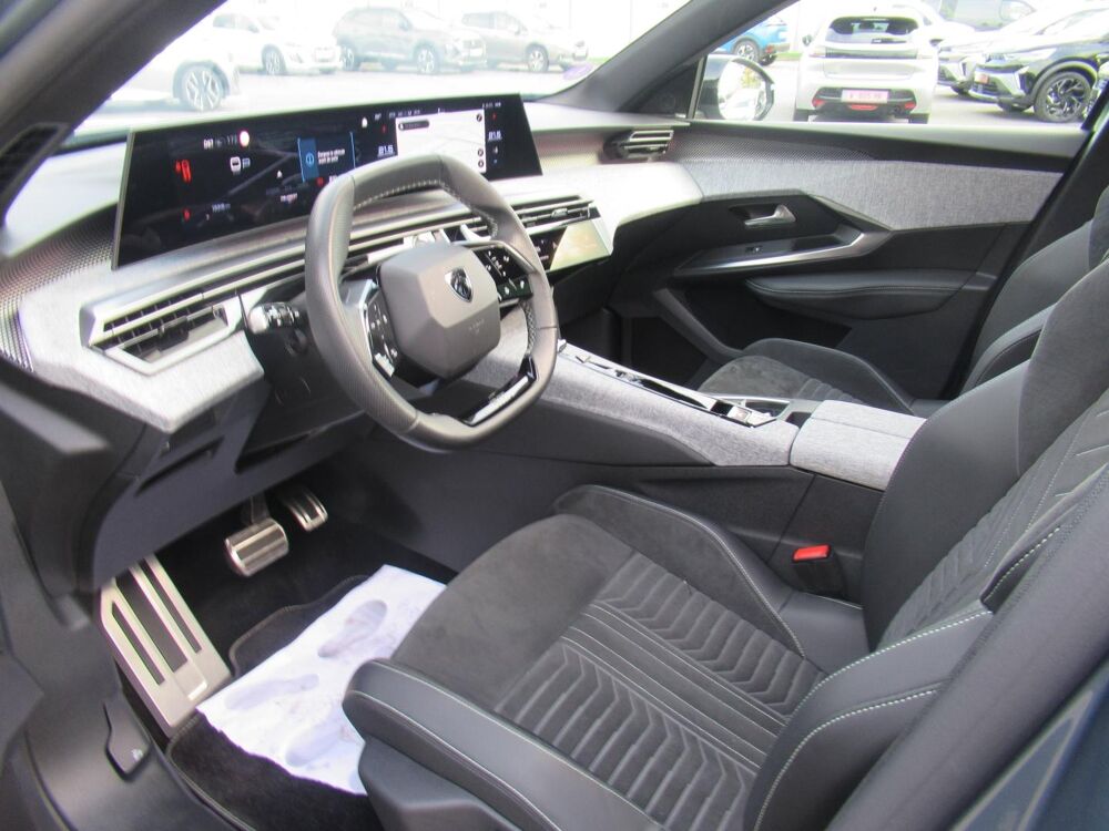 3008 1.2 Hybrid 136ch GT e-DCS6 2024 occasion 91650 BREUILLET