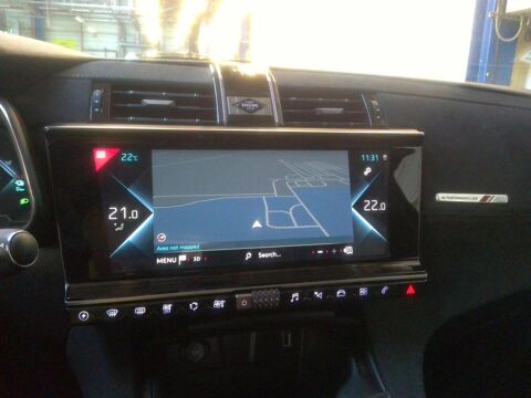 DS7 E-TENSE 225ch Performance Line / CAMERA DE RECUL / NAV 2022 occasion 56850 Caudan