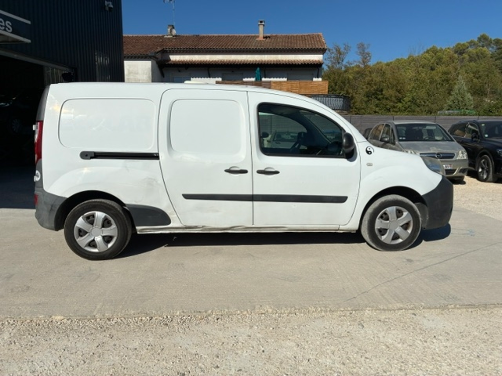 Kangoo Express 1.5 DCI 110 ENERGY MAXI GRAND VOLUME EXTRA R-LINK DISTRIBUTI 2014 occasion 30360 V&eacute;z&eacute;nobres