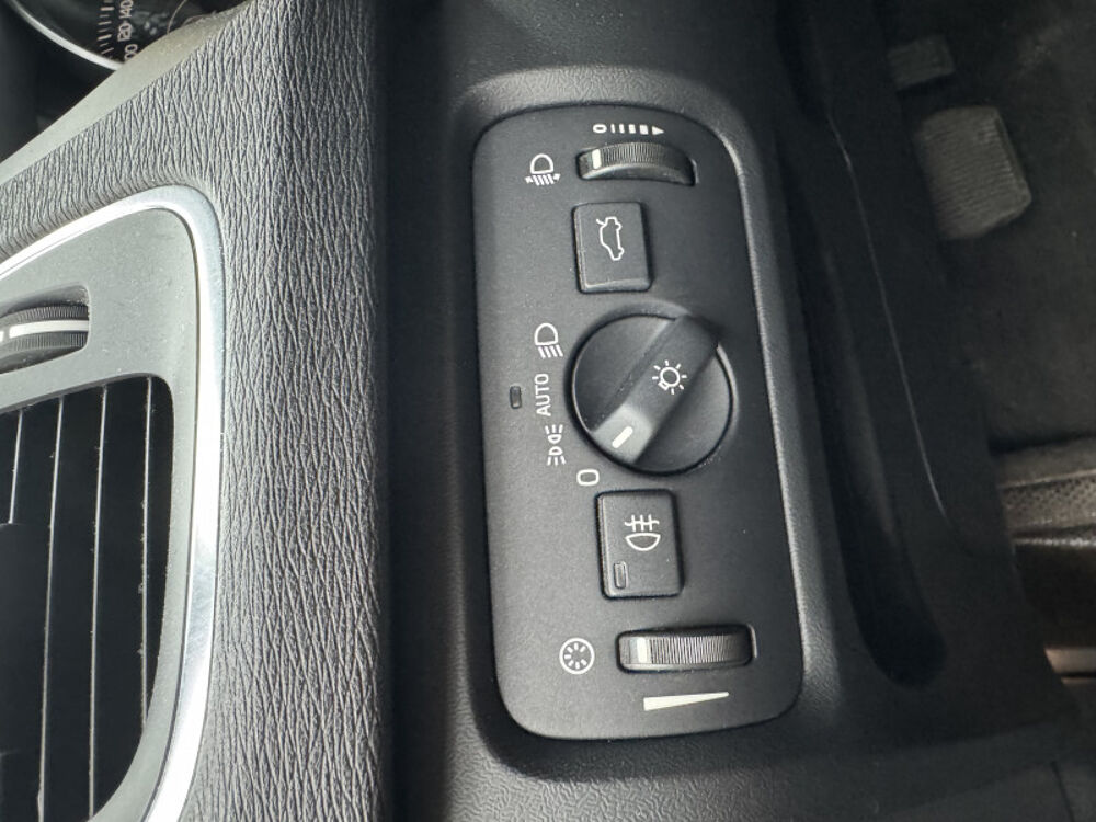 V40 D2 115CH START&STOP KINETIC POWERSHIFT 2013 occasion 57185 CLOUANGE