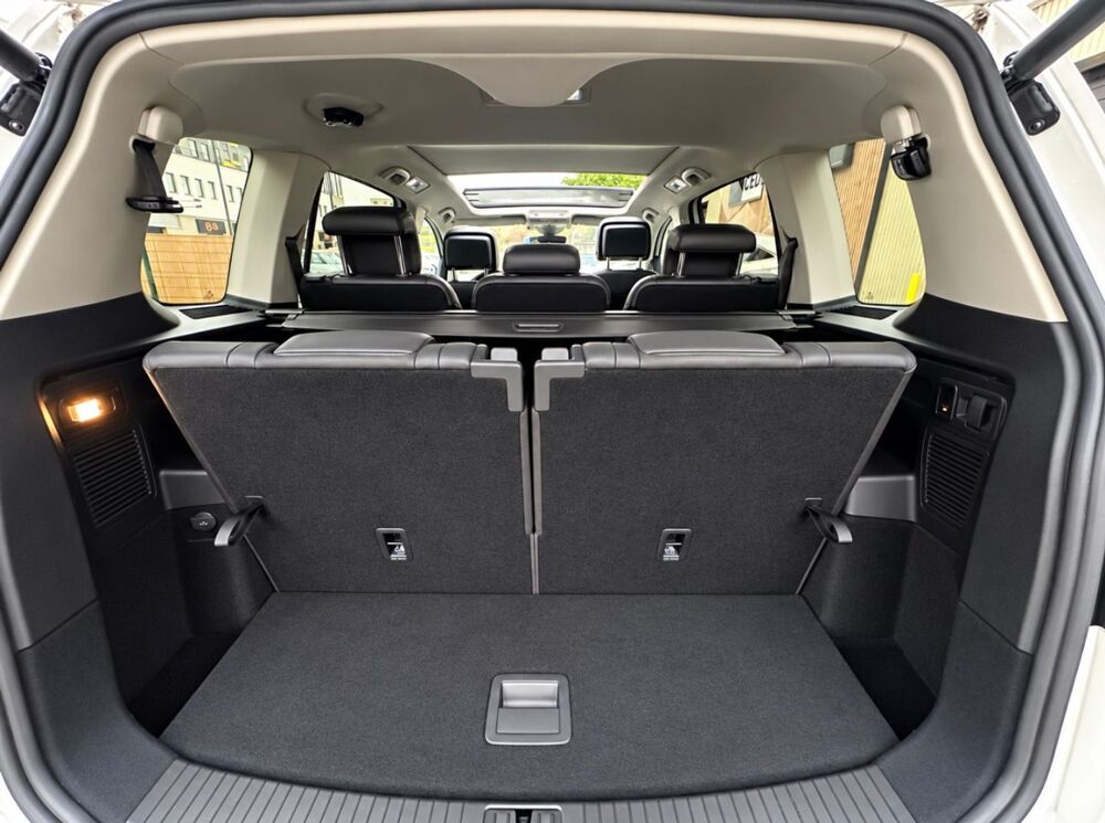 Touran 1.5 TSI EVO 150CH R-LINE DSG7 / 7 PLACES / TOIT OUVRANT / CA 2019 occasion 94260 Fresnes