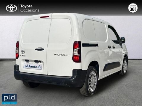 Proace Medium 110 VVT-i Dynamic MC23 2024 occasion 13400 Aubagne