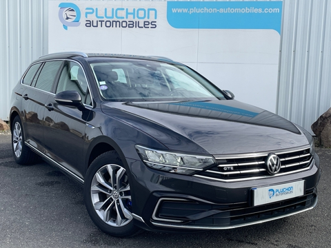 Annonce voiture Volkswagen Passat 19990 €