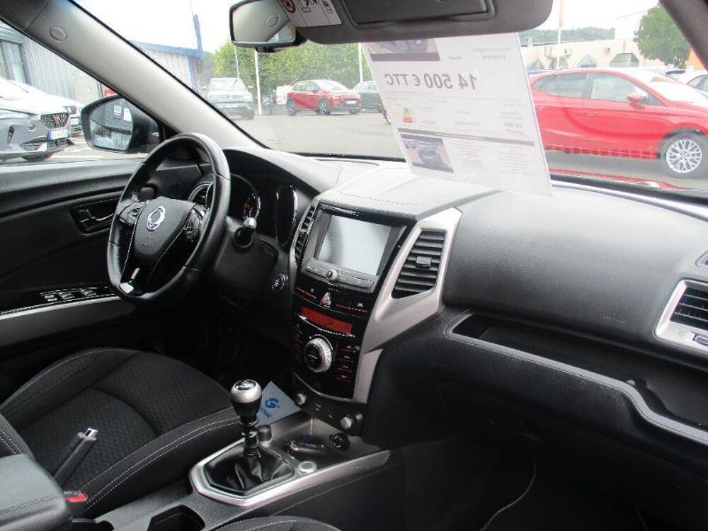 Tivoli 160 e-XDI 115ch 2WD Sport Bi-Ton Safety Pack 2018 occasion 24430 Marsac-sur-l'Isle