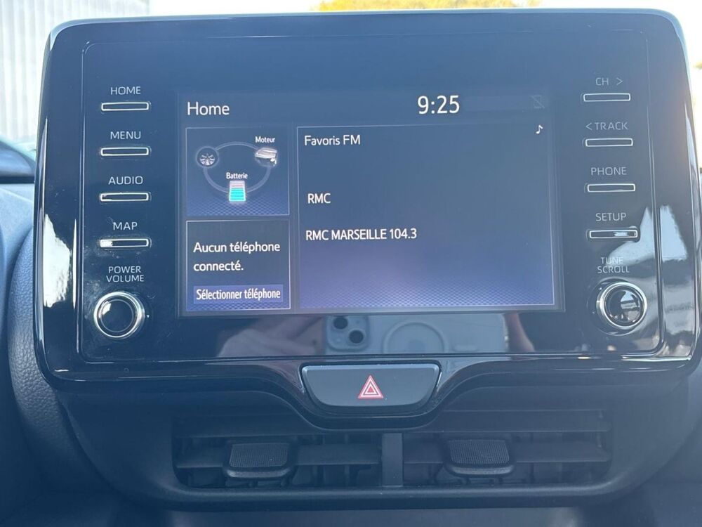 Yaris 116h Dynamic 5p MY22 2023 occasion 13300 Salon-de-Provence