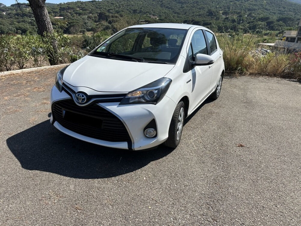 Yaris HSD 100H BUSINESS 5P 2016 occasion 83120 Sainte-Maxime
