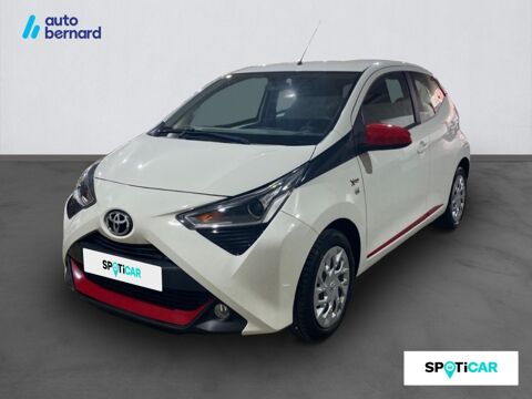 Toyota Aygo 1.0 VVT-i 72ch x-play 5p MY20 2021 occasion Chalon-sur-Saône 71100