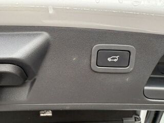 E-PACE 2.0D 180CH R-DYNAMIC HSE AWD BVA9 2018 occasion 85400 Sainte-Gemme-la-Plaine