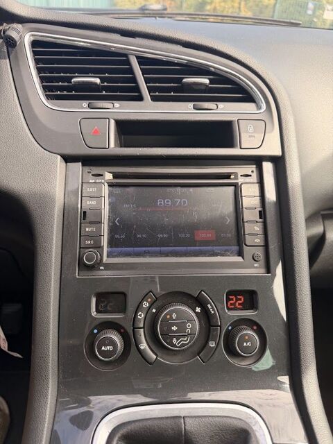 5008 2.0 HDI FAP PREMIUM 5PL 2010 occasion 44730 Saint-Michel-Chef-Chef