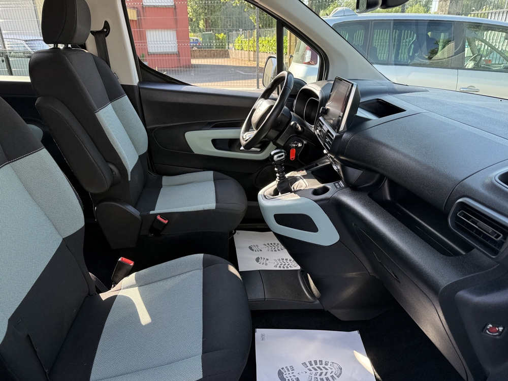 Berlingo M BLUEHDI 130CH S&S SHINE / GPS / ATTELAGE / CREDIT / 2021 occasion 38340 Voreppe