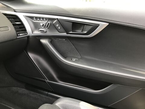 F-Type 2.0T 300CH BVA8 2017 occasion 91200 Athis-Mons