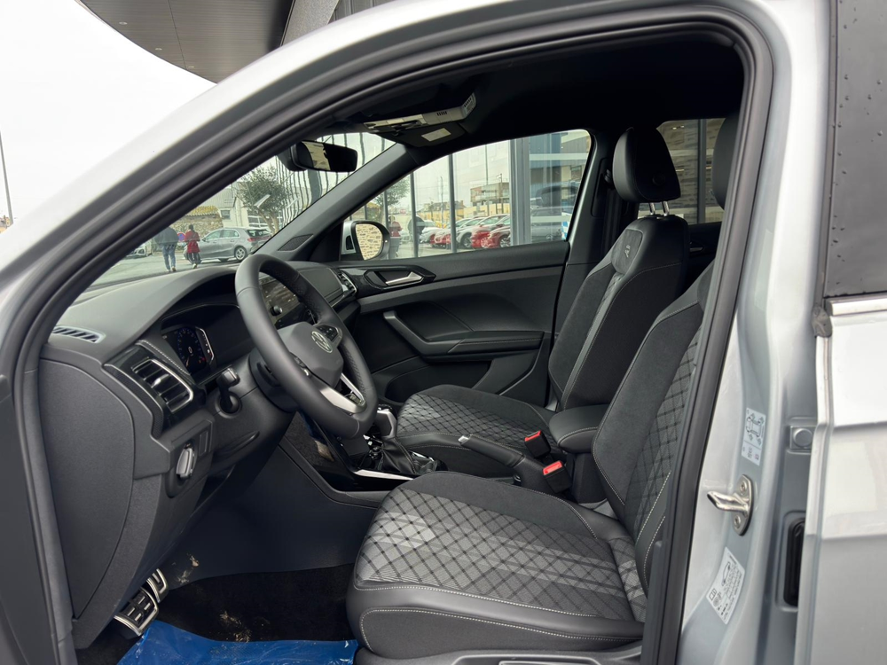 T-Cross 1.0 TSI 116CH R-LINE DSG7 2025 occasion 49070 Saint-L&eacute;ger-de-Lini&egrave;res