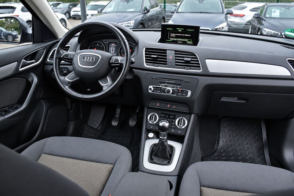 Q3 2.0 TDI 140CH AMBIENTE 2013 occasion 34740 Vendargues