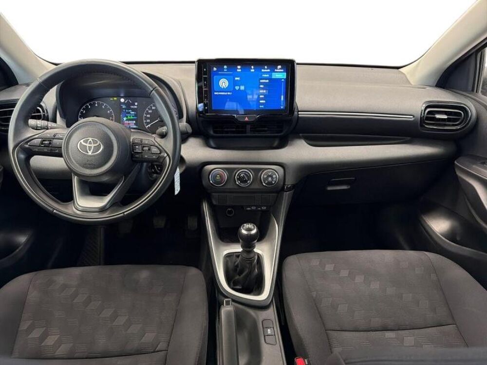 Yaris 120 VVT-i Dynamic Business 5p MC24 2024 occasion 13300 Salon-de-Provence