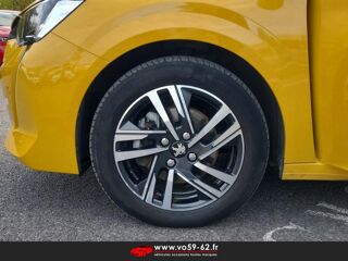 208 1.2 PureTech 100ch S&S Allure 2019 occasion 62000 Arras