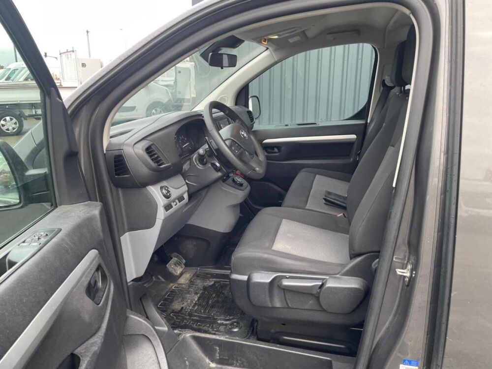 Proace Medium 2.0 D-4D 180 Cabine Approfondie Business BVA 6 Place 2022 occasion 17450 Saint-Laurent-de-la-Pr&eacute;e