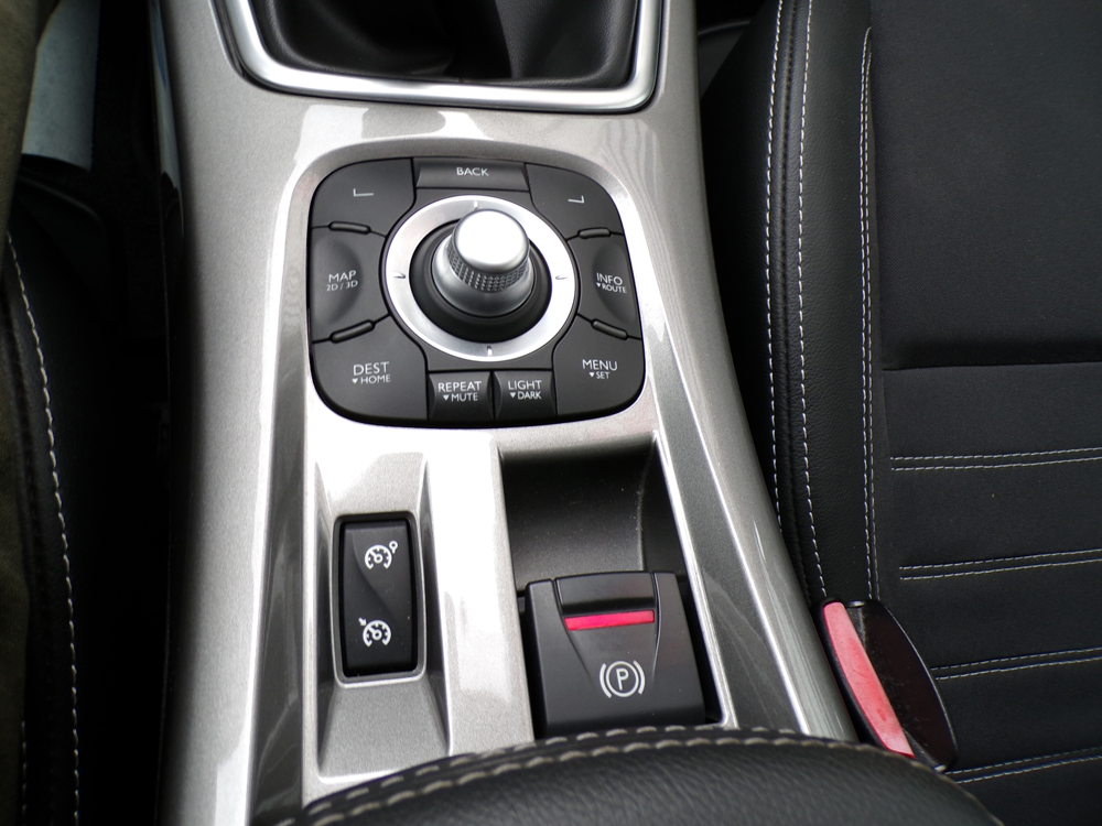 Laguna III III 2.0 DCI 130CH ENERGY BUSINESS PACK ECO&sup2; 2012 occasion 38150 Salaise-sur-Sanne