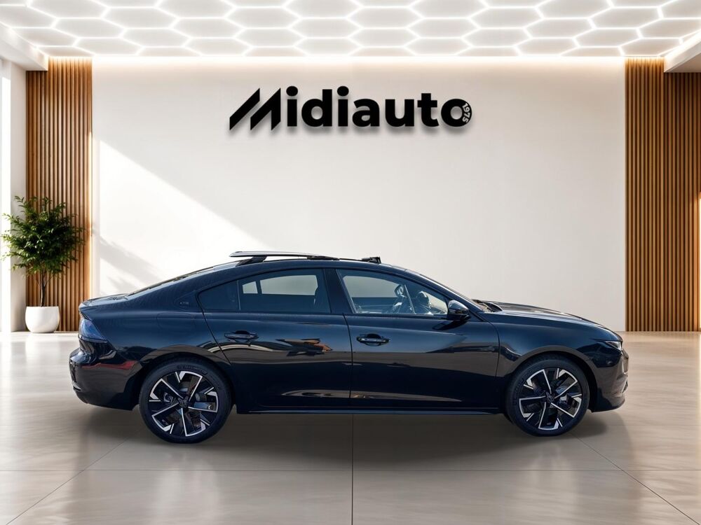 508 Hybrid 225ch GT e-EAT8 NEUVE / TOIT OUVRANT / NIGHT VISION / 2024 occasion 82000 Montauban