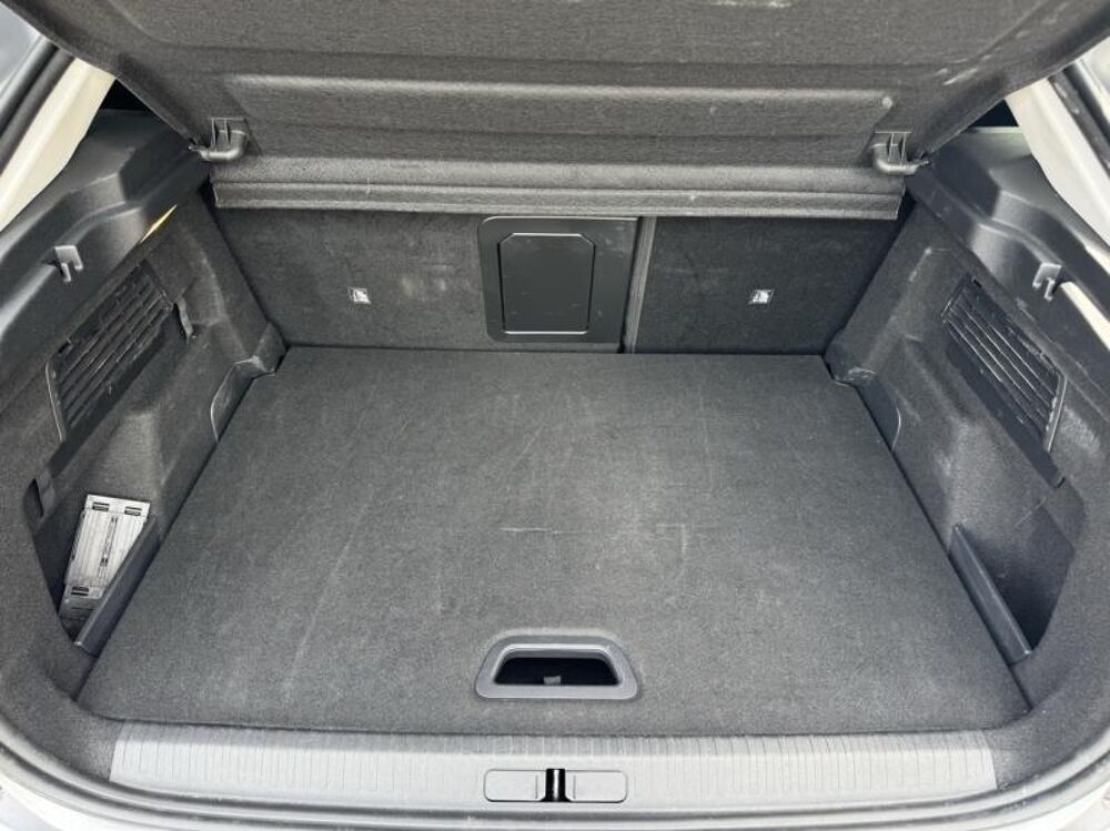 C4 PureTech 130ch S&S Shine EAT8 2023 occasion 92000 Nanterre
